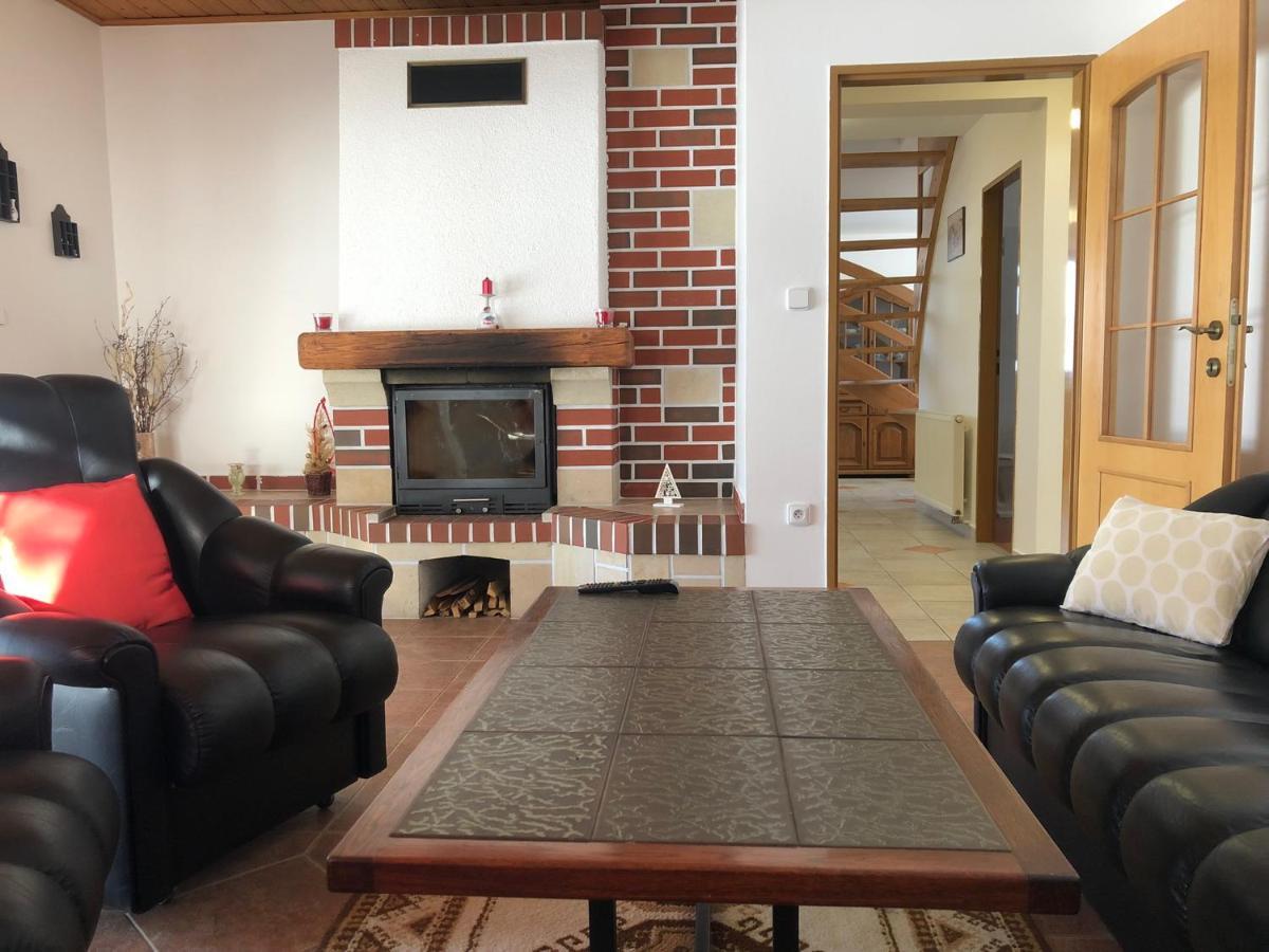 Vyhlidka Resort Náchod Esterno foto